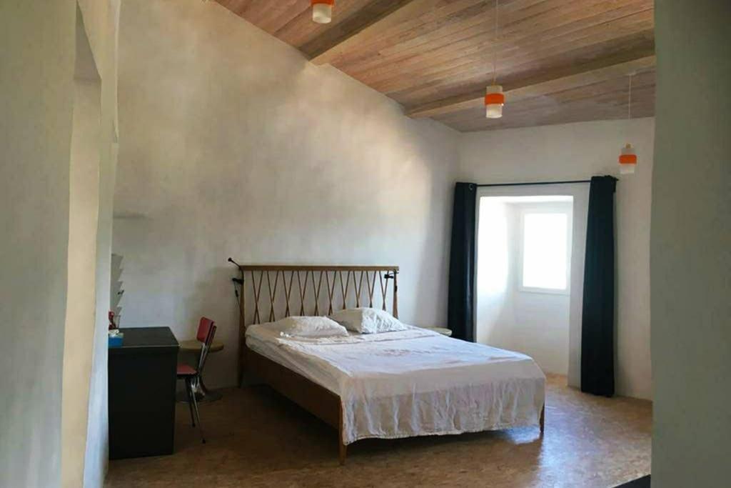 Logement De Charme A Joyeuse Apartment ภายนอก รูปภาพ