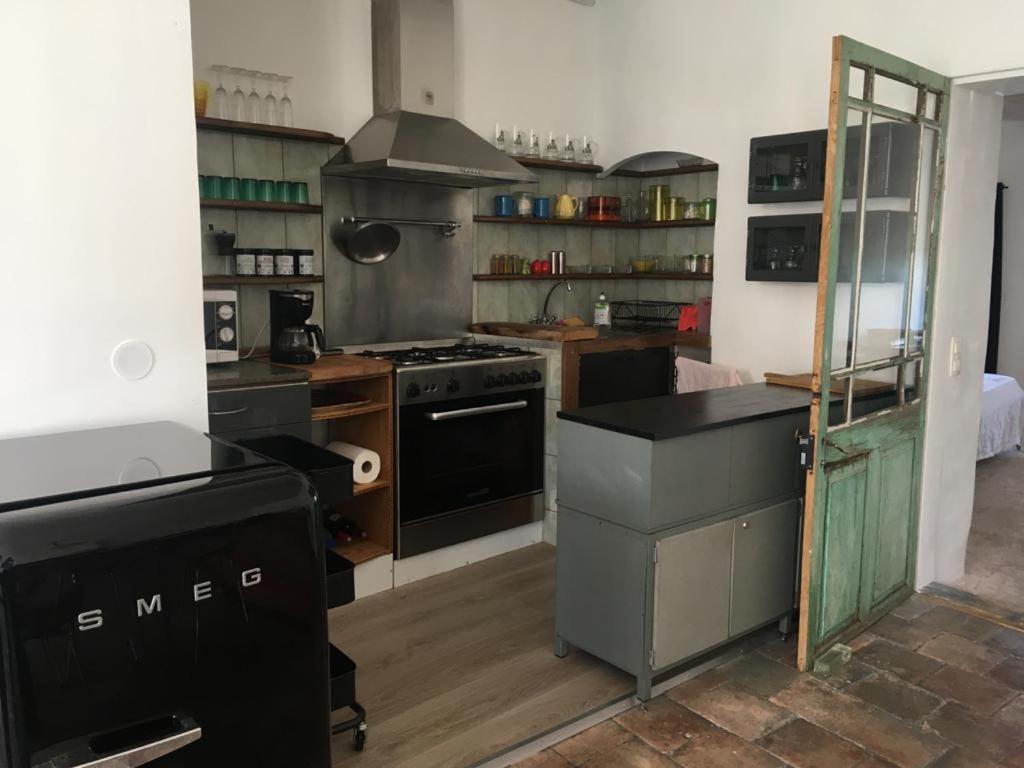 Logement De Charme A Joyeuse Apartment ภายนอก รูปภาพ